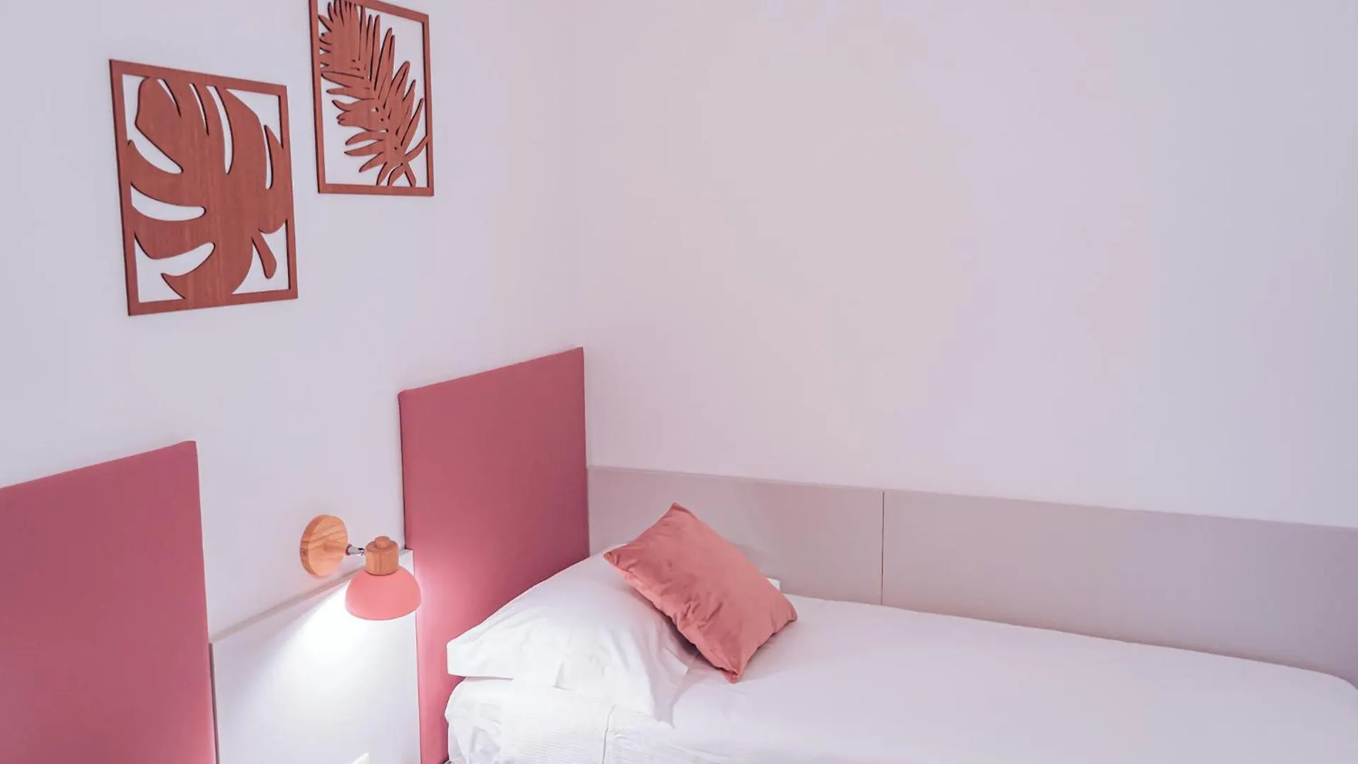 Lele Rooms Vaticano Rome 0*,  Italy
